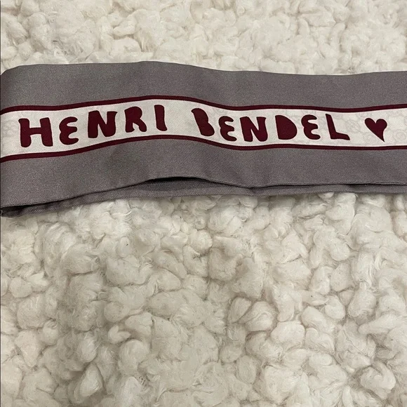 NWT! Henri bendel twilly bag scarf | Mercari NWT! Henri bendel twilly bag scarf display picture 1